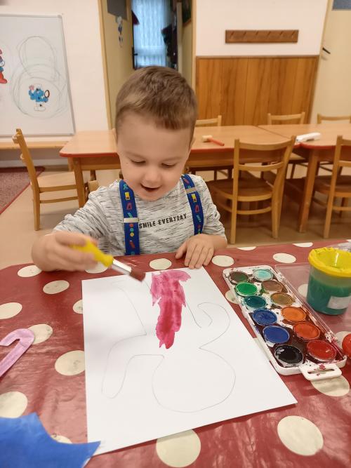 Malujeme a vystřihujeme